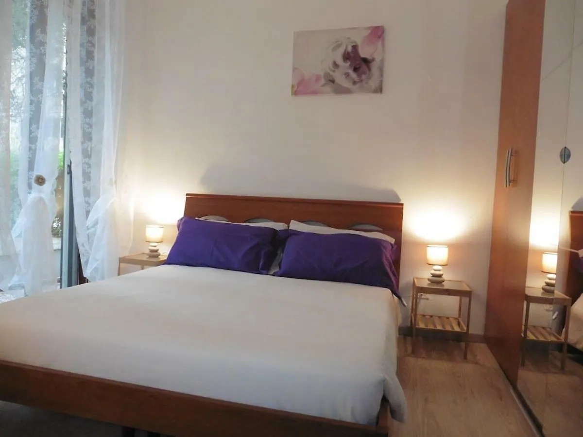 Vila La Casa Di Bloom 1 Rapallo 0*,